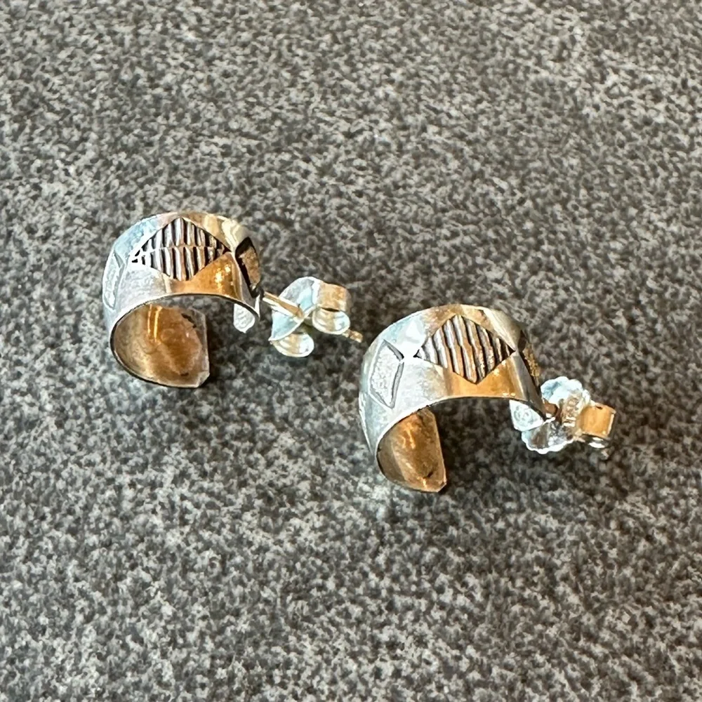 Silver Geometric Earrings - Picture 2 of 3